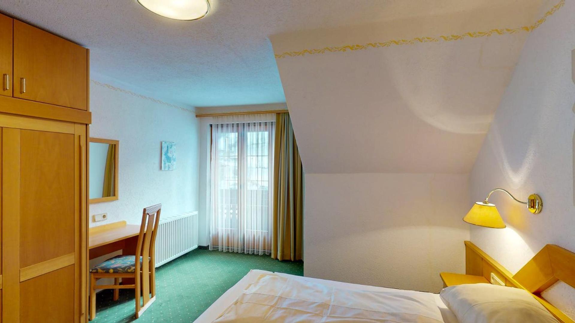 Braeuhaus Appartements บาด ไคลน์เคิร์ชไฮม์ ภายนอก รูปภาพ