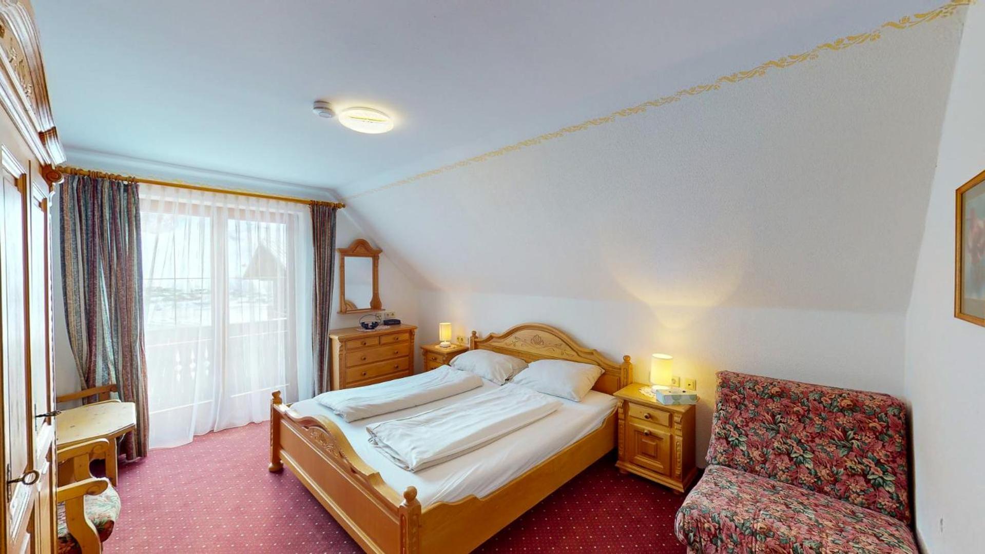 Braeuhaus Appartements บาด ไคลน์เคิร์ชไฮม์ ภายนอก รูปภาพ